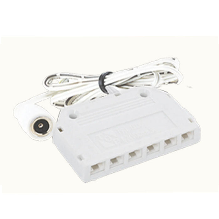 Westgate PL12-SPLIT6 6-Hole Mini Splitter with Female Socket, white