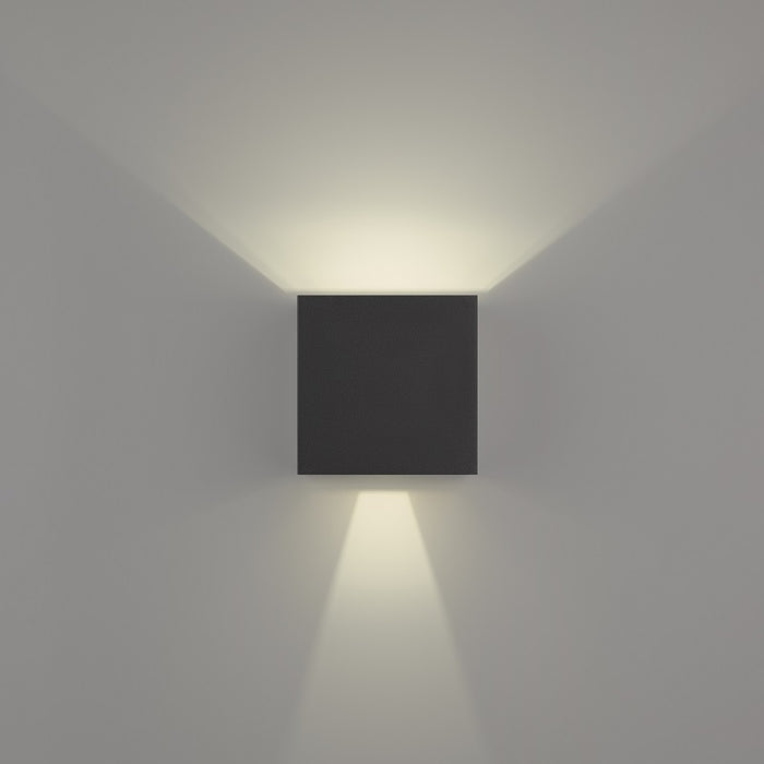 WAC WS-W230405 Window 2-lt 5" LED Outdoor Up/Down Wall Sconce, CCT Selectable, Adjustable Beam Angle, 120-277V