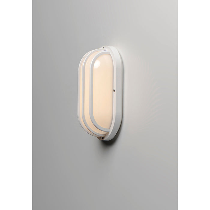 Maxim 10110 Bulwark 1-lt 11" Outdoor Wall Sconce