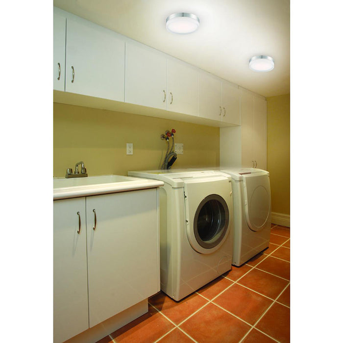 Nuvo Pi 1-lt 9" LED Flush Mount
