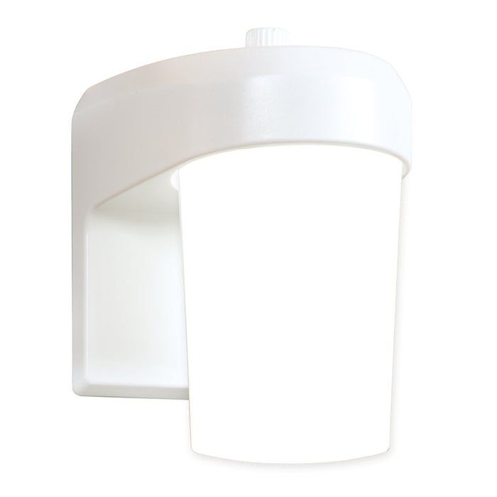 Halo FE0650LPC  9W LED Outdoor Entry Light with Photo Control, 5000K, 927 Lumens, 120V